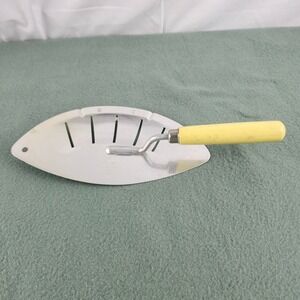 Vintage 50s Kitchen Foley Grease Water Strainer for Pan Pots Yellow Wood Handle